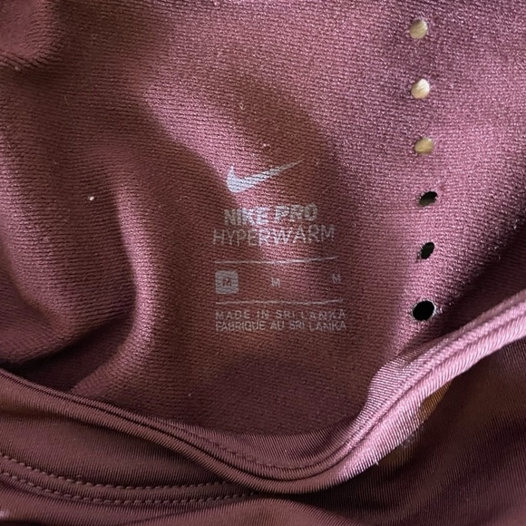 Nike Women's Pro Hyperwarm Pullover Top - Picture 5 of 5